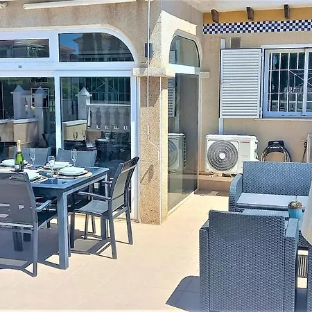 Spacious Ground Floor Overlooking The Beautiful Communal Pool