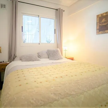 Spacious Ground Floor Overlooking The Beautiful Communal Pool Apartment Playa Flamenca