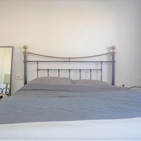 Spacious Ground Floor Overlooking The Beautiful Communal Pool Apartment Playa Flamenca